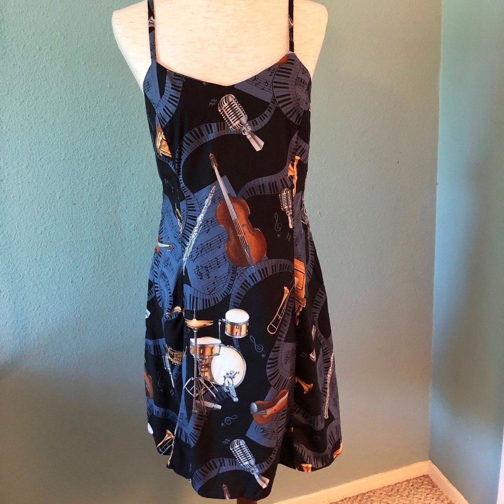 Music Hawaiian Print Mini Dress